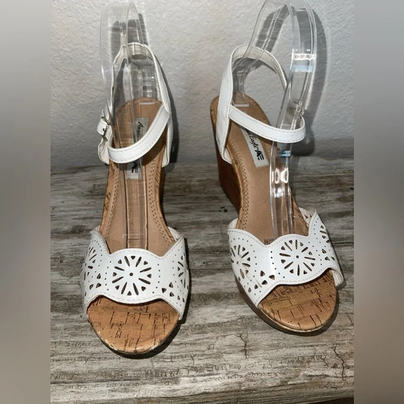 American eagle cork summer wedged heels - Picture 2 of 12